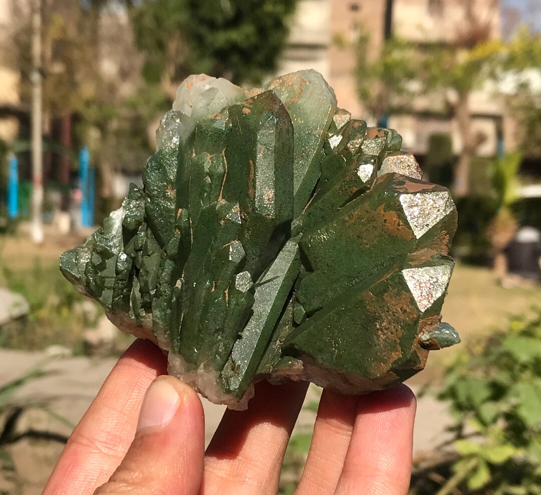 Terminated Chlorine/chlorite Quartz Crystals / Healing Crystal S12 Etsy