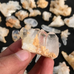1 kg vervaagde kwartskristallen en clusterpartij / deal. Uit Baluchistan, Pakistan (P16)
