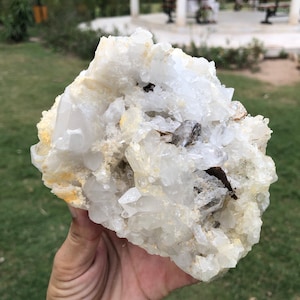 Terminated Clear Quartz Cluster With Brookite Crystal Specimen (02)