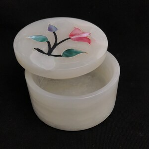 Beautifully Hand Carved White Calcite Boxe with Multiple Color Flowers  (B)