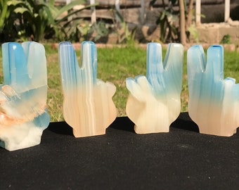 408gr 4 Blue Dyed White Calcite Victory with Self Standing for Decoration Shelf / Table (36)