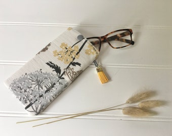 Hedgerow design glasses case with rust coloured tassel,soft glasses case, pretty cow parsley glasses case,soft sunglasses case, gift for her