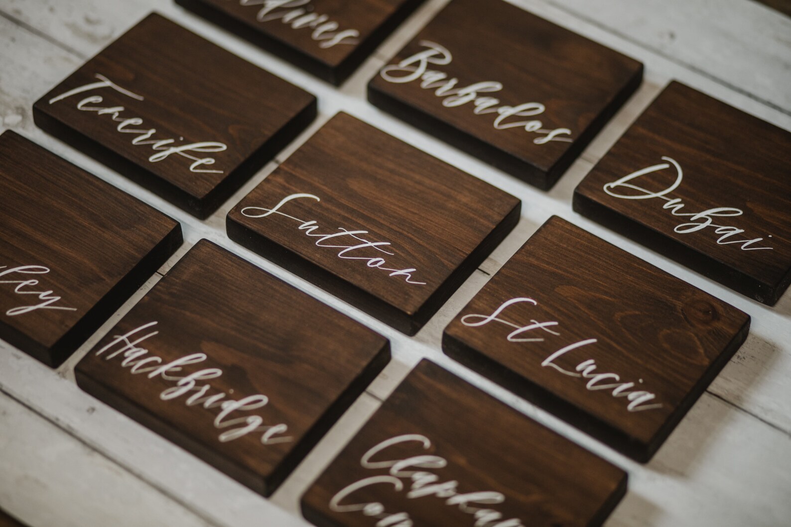 Personalised Wedding table names rustic wooden wedding Etsy Italia
