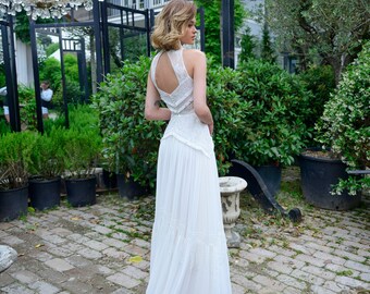 Sensual Boho wedding dress Bohemian Bride Open Back Airy Chiffon A-line  Wedding dress Frill Rustic Lace Romantic garden wedding dress