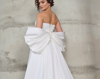 Bow Satin Draped Corset Bridal Gown Fashionable Leg Slit Off the Shoulder Gown Satin A-Line Elegant Wedding Dress Sleeves Made Of Bows