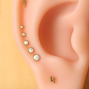 20G 18G 16G Threadless Gold Push Pin Flatback WHITE OPAL Labret Stud - Tragus/Cartilage/Conch/Forward Helix Earring - Push Pin  Nose Stud