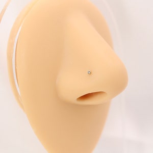 Winziger 14K Gold 1 mm Klarer Edelstein Threadless Solid Gold Piercing - Nase/Tragus/Knorpel/Conch/Vorwärts Helix Piercing - Push Pin Piercing