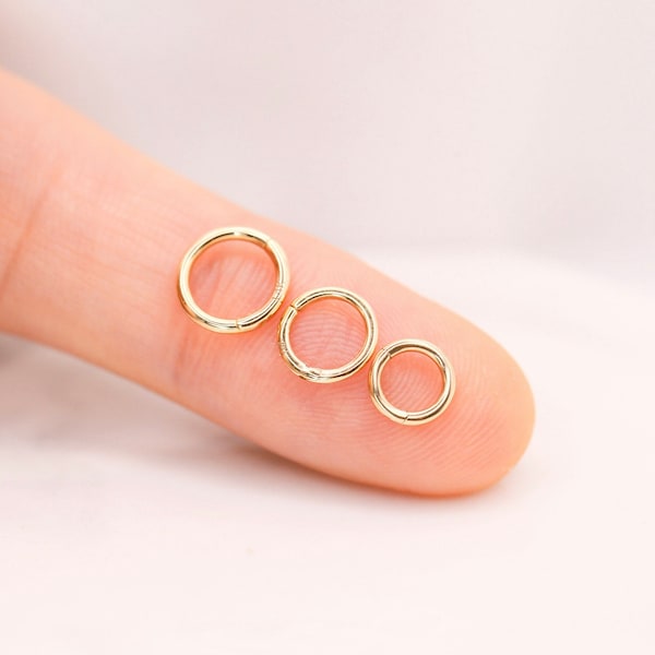 Tiny 14K Gold Clicker Ring • 18G Solid Gold Hoop, 4mm 5mm 6mm Ring, Tiny Tragus Hoop, Cartilage/Helix/ Earrings, Super Tiny Ring, Small Hoop