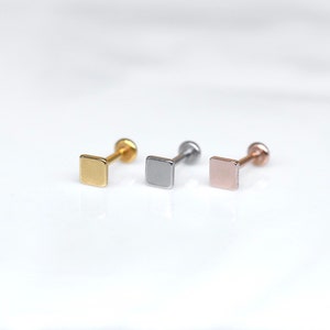 Aretes de oro para cartílago CUADRADO de 3 mm • Aretes pequeños • Aretes de caracola • Espalda pequeña y plana • Aretes de cartílago • Aretes de hélice • Aretes de tragus