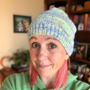 Bright and cheery marled hat