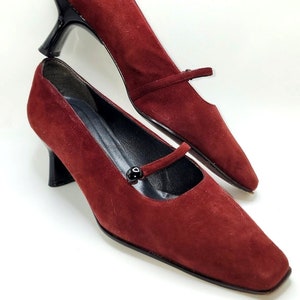 Vintage Stuart Weitzman Wine Red Suede Mary Jane Pumps Block Heel Size 7.5B