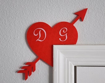 Custom Heart Door Topper | Your Initials | Valentine's Day Sign | Airbnb Sign | Over The Door Sign | Heart with Arrow | Cupid Arrow