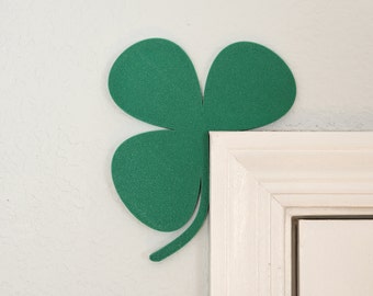 St Patrick's Day Shamrock Door Topper | Over The Door Sign | Lucky Clover Sign | Airbnb Sign | Wall Decor