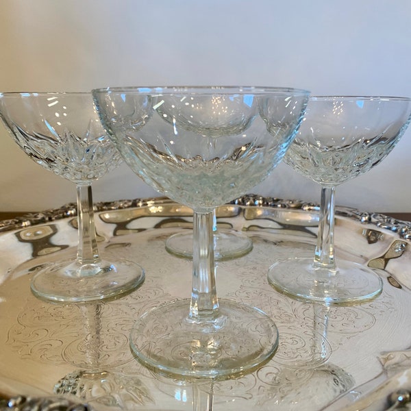 Set of 4 Vintage Rare Retro Cristal D’arques-Durand Diamant France Crystal Champagne Coupes Tall Sherbet Cocktail Glasses