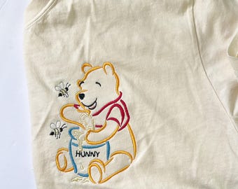 Winnie the Pooh Bee sweatshirt, Winnie the Pooh sweatshirt, Disney crewneck