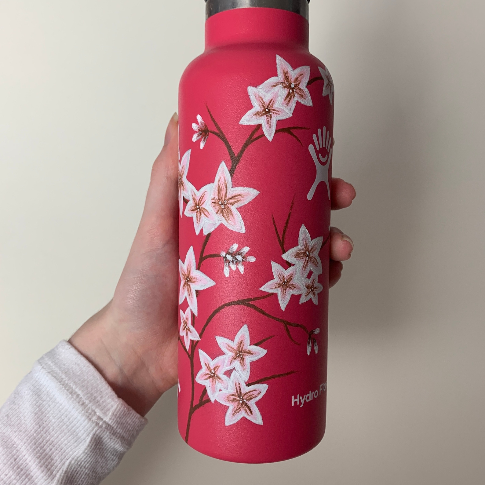 Custom Made Hydro Flask With Flowers Etsy