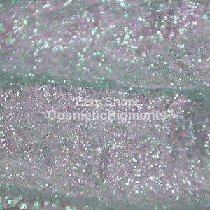 Chameleon Color Shift Cosmetic Grade Pigment for Epoxy Resin Wax Melts Bath Bombs Soaps Watercolors Make Up Eye Shadow Nails Fairy Dust 007