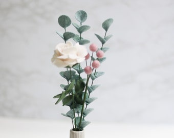 White Rose Felt Flower Bouquet, Floral Gift, Flowers Bouquet,  Home Decor, Felt Flowers Bouquet, Birthday flowers, Valentine&#39;s Day Flowers