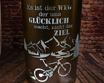 Feuertonne mit - Mountainbike - Motiv, Gefertigt aus NEUEM 200L Ölfass, Deko, Feuerkorb, - Besondere Feuerstelle für Garten und Terrasse