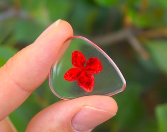 Handmade Hydrangea Flower Guitar Pick