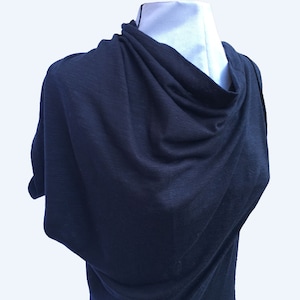 Black asymmetrical top. XS-L image 4