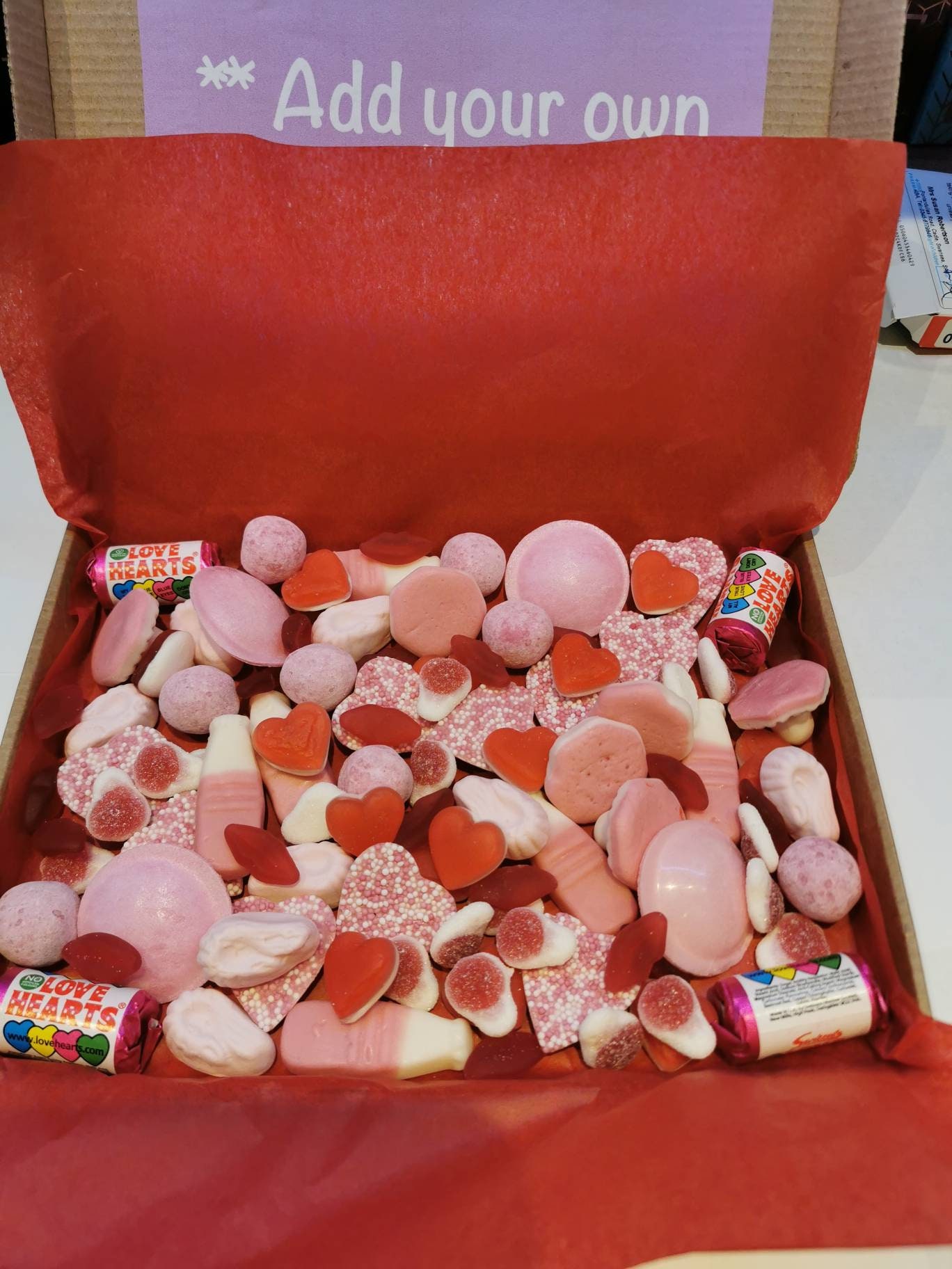 Boîte cadeau rose sucrée/cadeau d'anniversaire/choix et mélange de 350  g/bonbons Haribo/ coeurs d'amour/anniversaire/ Saint-Valentin/ message  personnalisé -  France