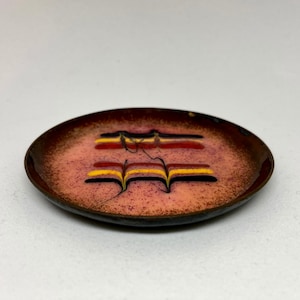 Round metal coaster, 70s, hand-painted - retro design, vintage, gift idea