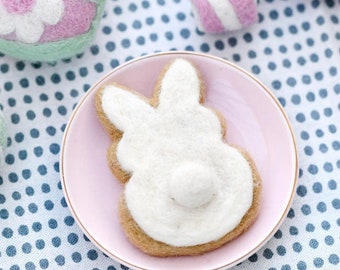Felt White Easter Bunny cookie Biscuit  pretend food, Felt food set pretend play, pretend tea party, fake food, felt food, pretend cookie