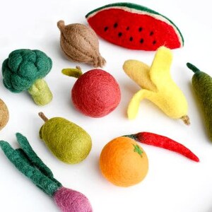 Felt Fruit and Veg Set B