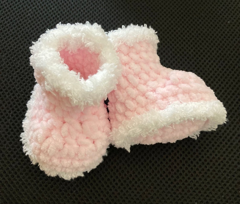 Hand Crocheted LIL Hugs Baby Booties Baby Slippers Newborn 6 month Baby Shoes Baby Girl Baby Boy Baby Gift Assorted Colors Pink