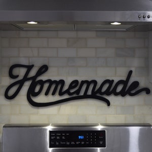 Letrero de madera "Hecho en casa" hecho a mano: Decoración de pared para cocina de estilo rústico