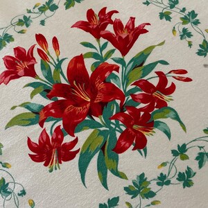 Vintage Wilendur Tiger Lily Tablecloth Mid Century Red Floral Clusters Green Ivy Frames Retro Kitchen Dining Linens Kitsch Tablecloth