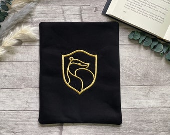 Hufflepuff | Buchhülle bestickt | Buchtasche | Booksleeve Buchumschlag Hülle iPad Journal Planer Tablet | Harry Potter inspiriert