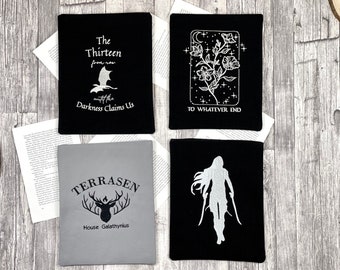 Throne of Glass | Terrasen | Embroidered book cover | Booksleeve book cover iPad journal planner tablet notebook | Assassins **