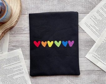 LOVE Is LOVE | Buchtasche Buchhülle bestickt Booksleeve Hülle iPad Journal Planer Tablet
