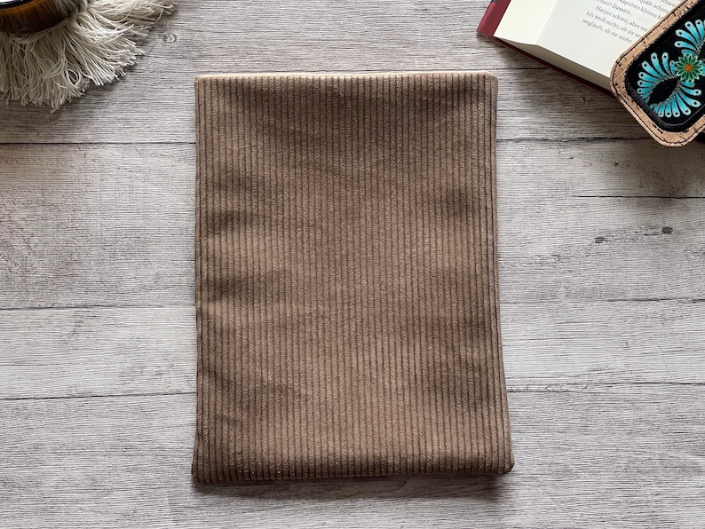 Cord Buchhülle cozy reading Booksleeve Buchumschlag Buchtasche Hülle für iPad Journal Planer Tablet Notizbuch Beige