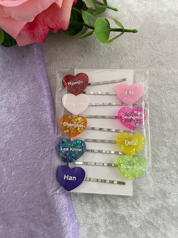 アイドル Stray Kids MINI HAIR CLIP ALL TYPES SET Stray Kids - Mini Hair Clip ['JYP JAPAN POP-UP Store 2025