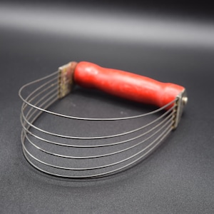 Vintage Androck Pastry Blender Red Wood Handle 1940s-50s Made in the USA, original owner