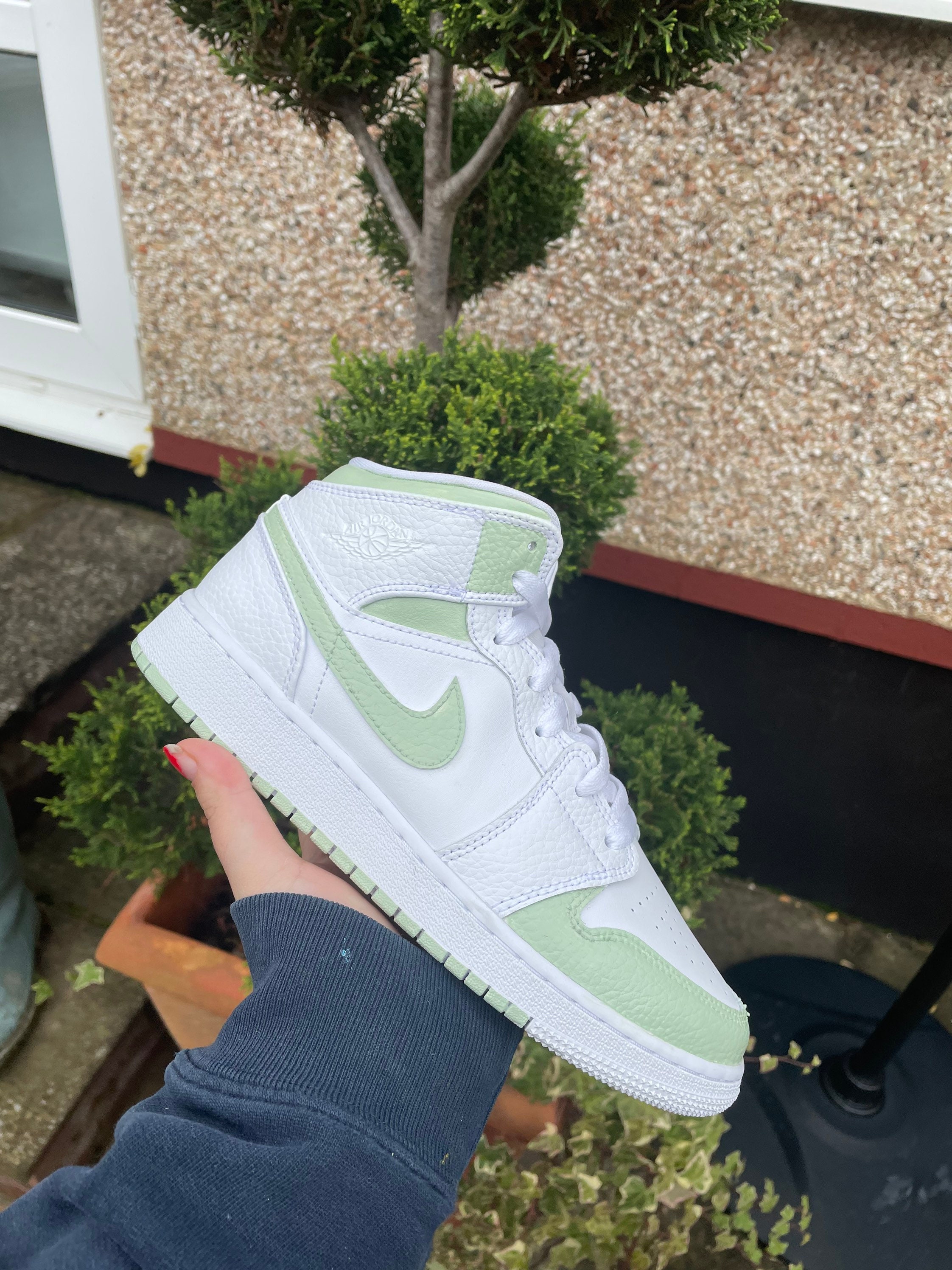 custom green jordan 1