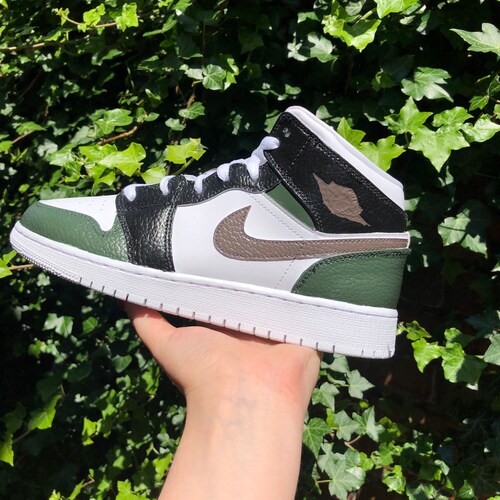 forest green air jordans