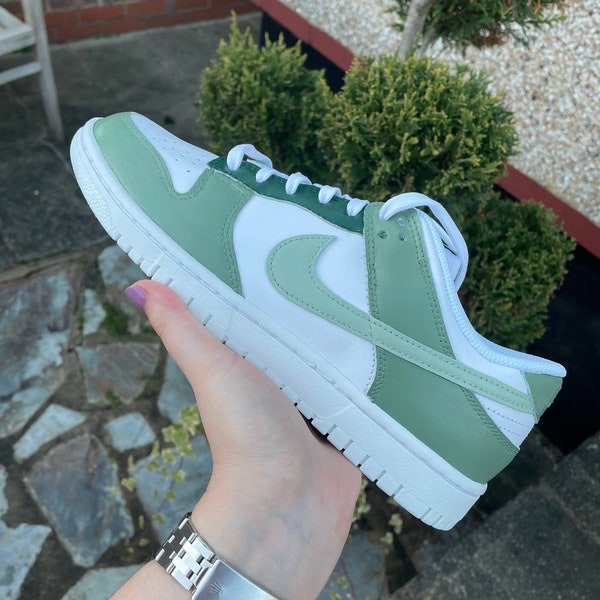 nike dunks sage green