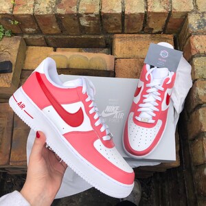 Custom pink and red Air Force 1, Valentine’s Day special-