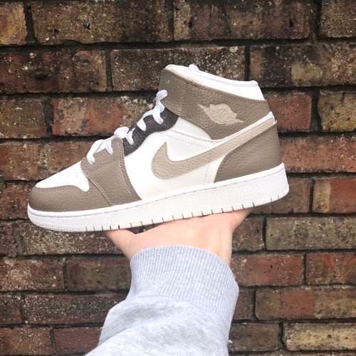 cream and brown jordan 1