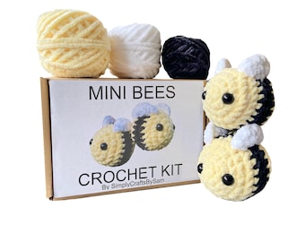 Mini Bees Crochet Kit, Easy Amigurumi Craft Kit, Make Your Own Crochet Plushie, DIY Keychain, Easy to Follow Crochet Tutorial, Crochet Gifts