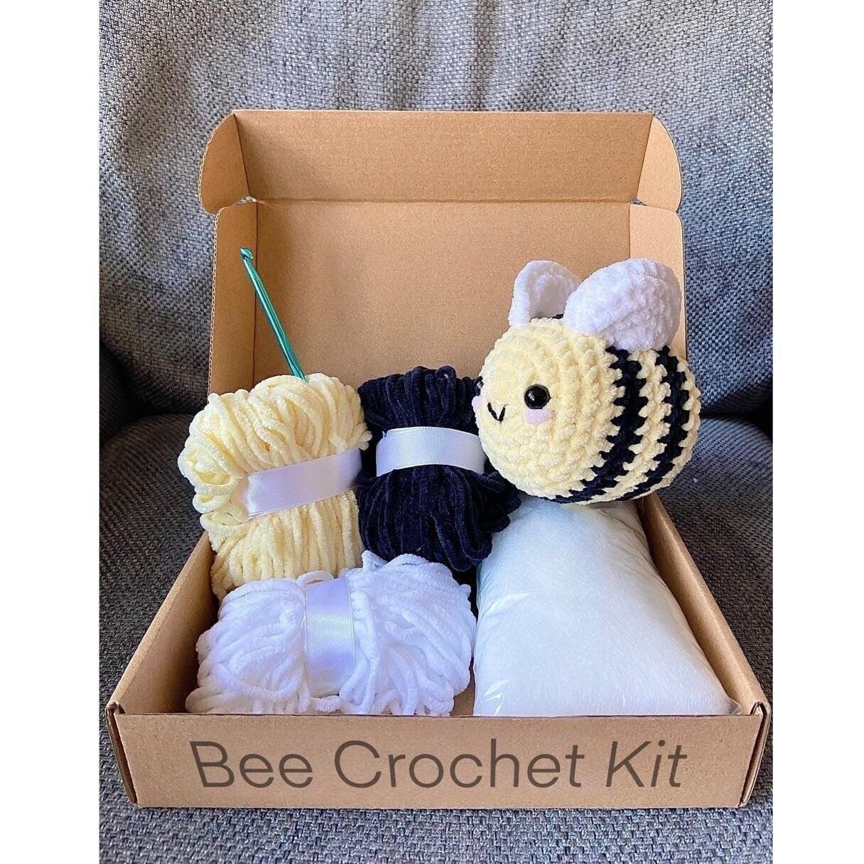 Kits de Crochet pour Adultes Débutants Aiguilles à Crochet Set, Crochet  Tricot Kit Complet Tricoter des Peluches avec Crochets Ergonomiques, Laine  à Tricoter, Cadeau d'artisanat bricolage pour maman : : Cuisine et