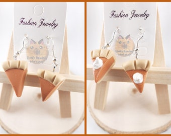 Sweet Potato Pie Earrings, Pumpkin Pie Earrings, Christmas Clearance, Pie Charms, Thanksgivng Clip On, Pumpkin Pie Charm, Holiday Charm gift