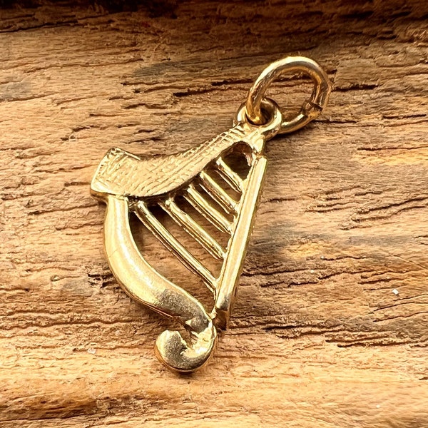 9ct CELTIC HARP Bracelet Charm or Small Pendant Solid Vintage 9k Yellow Gold Made in Dublin Ireland Irish Harp