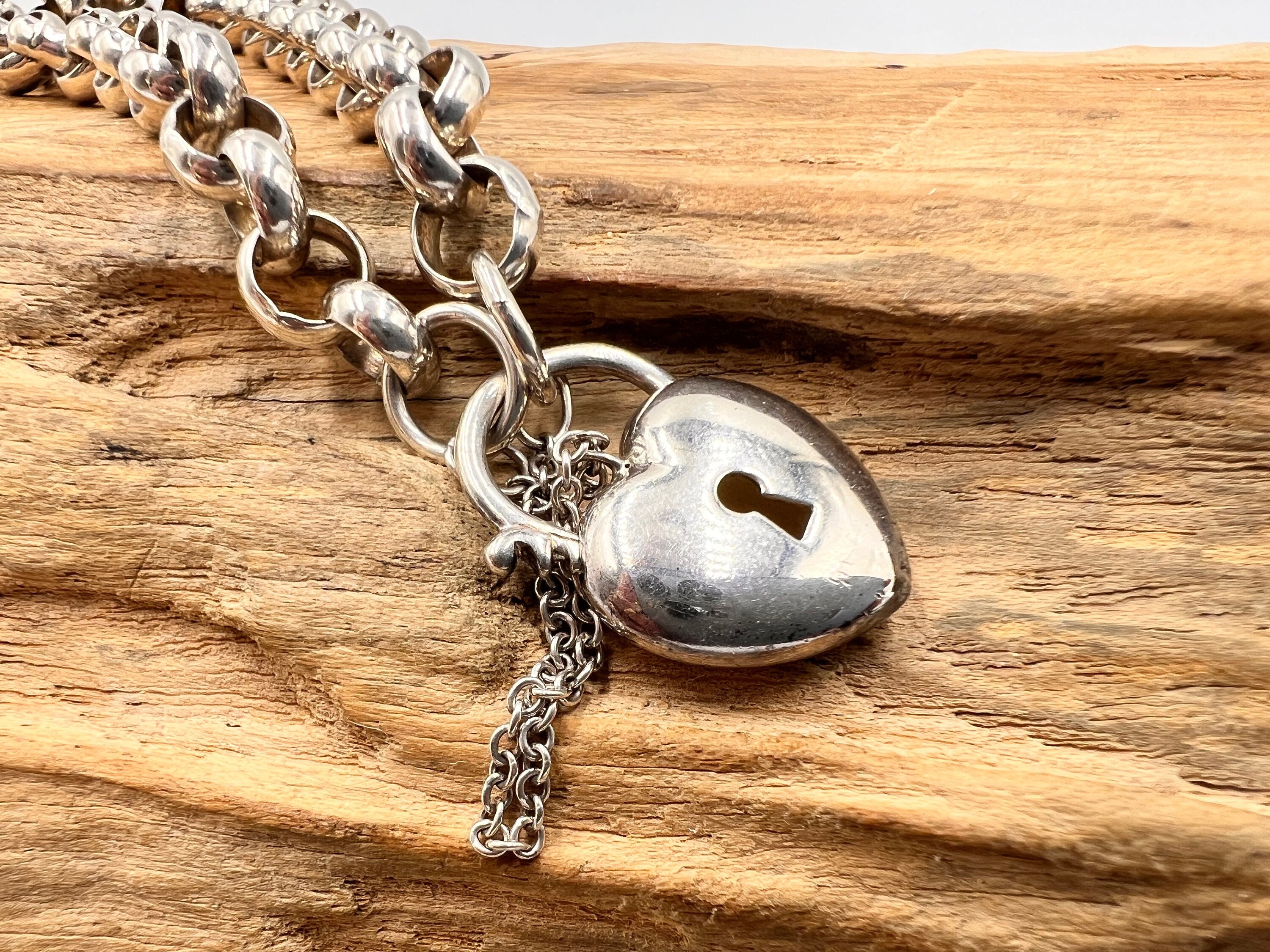Sterling Silver Puffed Heart Locket Bracelet with Keys 