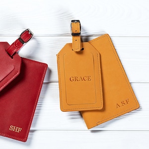 Leather Passport Cover, Personalized Passport Holder and Luggage Tag Set, Passport Wallet, Wedding Gift, Wedding Favors.
