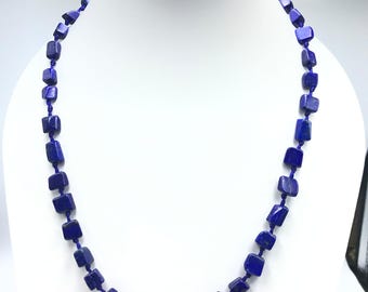 Collar de cuentas de lapislázuli